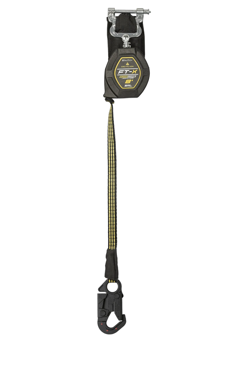Falltech FT-X® EdgeCore™ Longueur 8 pi, Antichute à rappel automatique personnel (ARAP) de bord de toit de classe 2 de protection contre les arcs électriques, à sangle unique avec mousqueton à fermeture automatique diélectrique, N° FAB. 84008SPD1