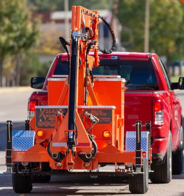 Malta Dynamics X1250 Mobile Grabber, 3 Workers, 34 ft | Canada