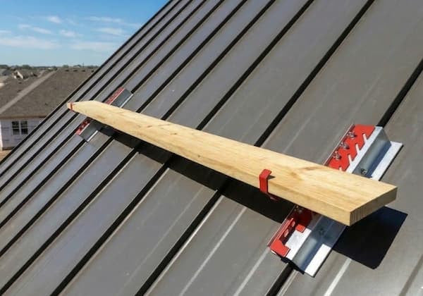 Adaptateurs de crics de toit SSRA2 avec ancres SSRA1, kit de passerelle de 2 unités | Protection contre les chutes Canada